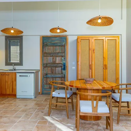 Oasis * Σμύρνη